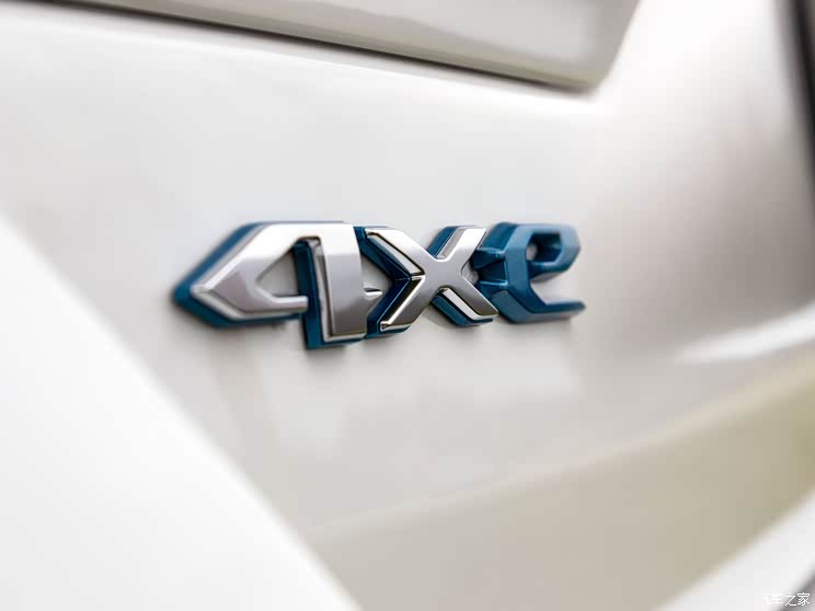 Jeep(进口) 大切诺基新能源(进口) 2022款 Summit Reserve 4xe 美国版 全面升级 全新大切诺基更多官图发布