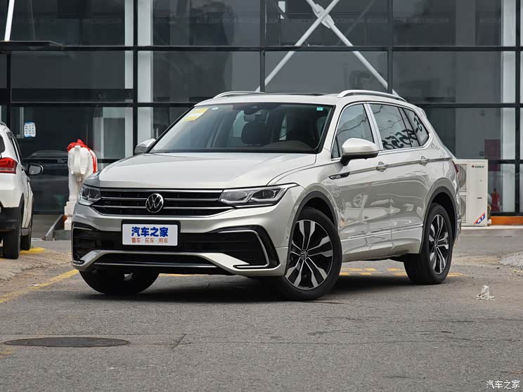 上汽大众 途观L 2022款 380TSI 自动四驱R-Line旗舰版7座 新款途观L/途观X延期至8月3日开启预售