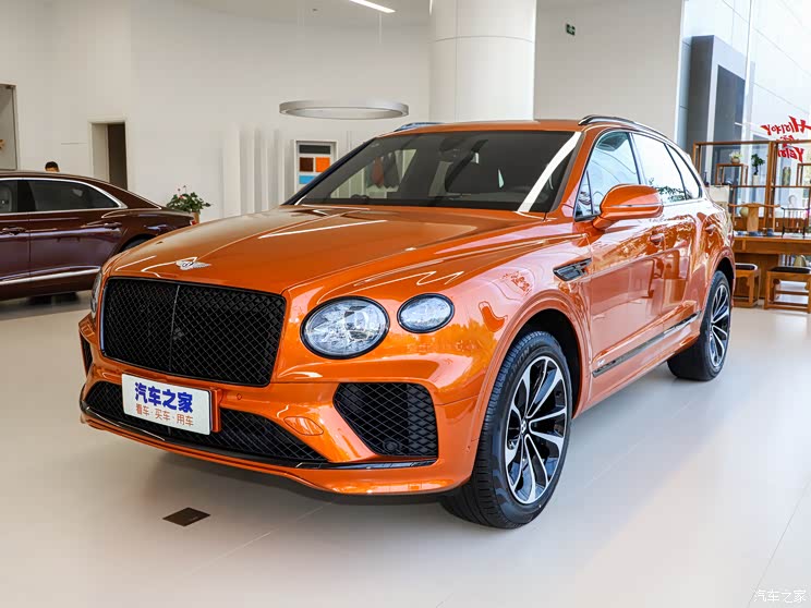 宾利 添越 2021款 4.0T V8 共138台 宾利添越/兰博基尼Urus召回了