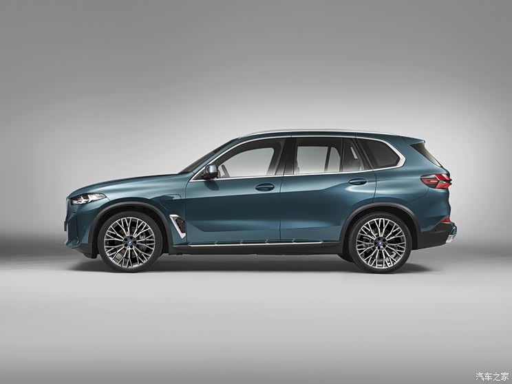 宝马(进口) 宝马X5(进口) 2023款 xDrive50e 欧洲版 宝马(进口) 宝马X5(进口) 2023款 xDrive50e 欧洲版