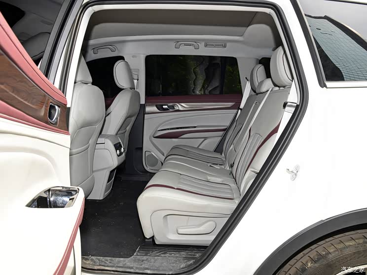 江铃福特 领裕 2021款 EcoBoost 225 尊领型PLUS 7座