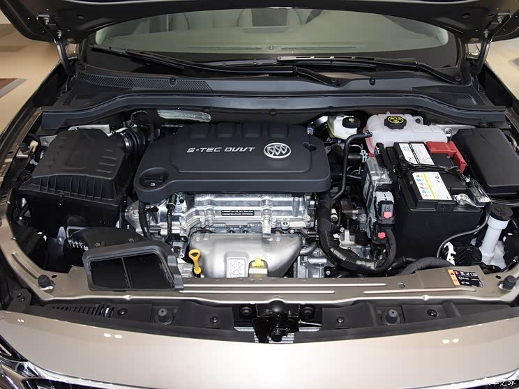 上汽通用别克 英朗 2020款 典范 1.5L 自动精英型