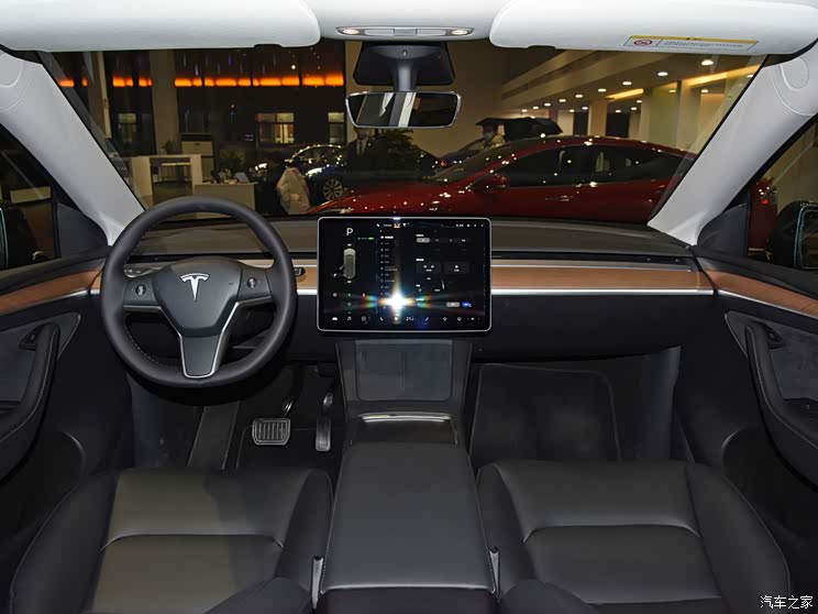 特斯拉中國 Model Y 2021款 長續(xù)航全輪驅(qū)動(dòng)版 特斯拉中國 Model Y 2021款 長續(xù)航全輪驅(qū)動(dòng)版