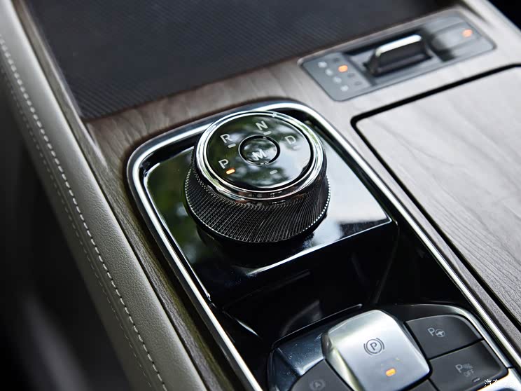 江铃福特 领裕 2021款 EcoBoost 225 尊领型PLUS 7座