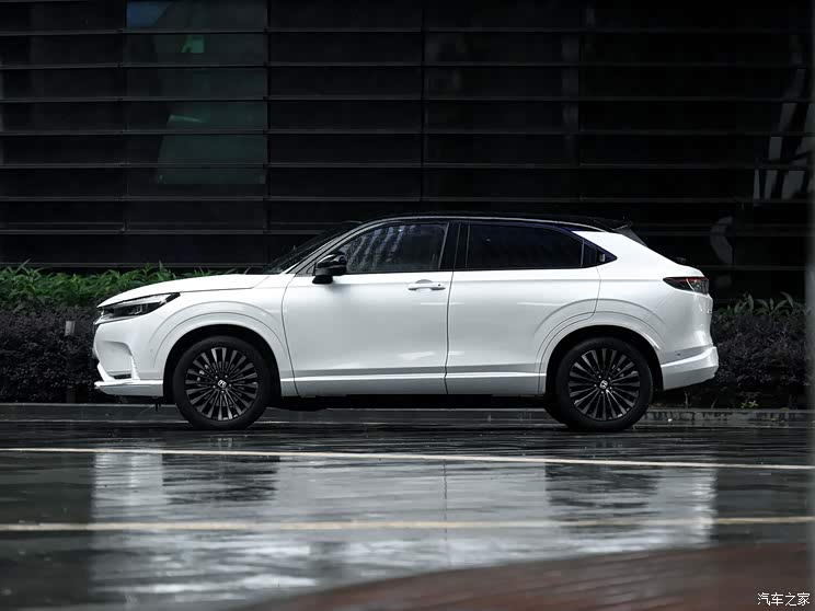 廣汽本田 e:NP1 極湃1 2022款 510km 綻極版 廣汽本田 e:NP1 極湃1 2022款 510km 綻極版