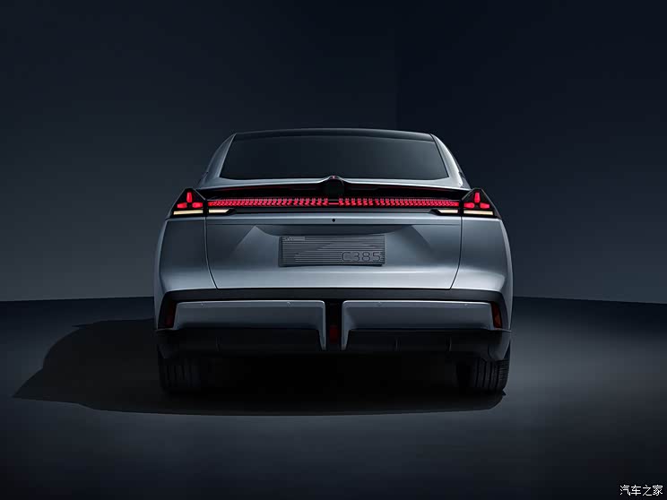 長安深藍 長安深藍SL03 2022款 C385 原型車