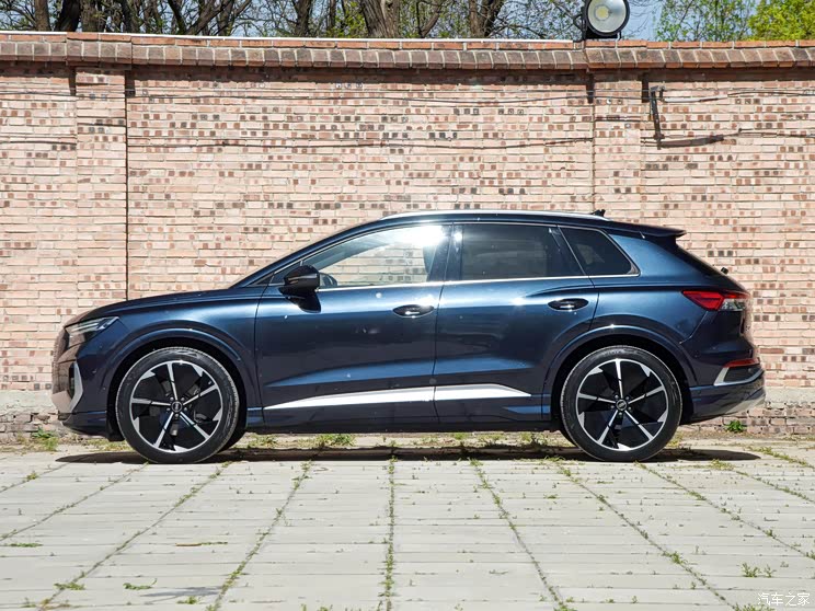一汽-大眾奧迪 奧迪Q4 e-tron 2022款 50 e-tron quattro 一汽-大眾奧迪 奧迪Q4 e-tron 2022款 50 e-tron quattro
