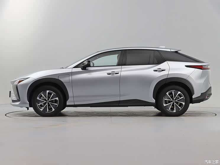 雷克薩斯 雷克薩斯RZ 2023款 450e 四驅(qū)縱享版 雷克薩斯 雷克薩斯RZ 2023款 450e 四驅(qū)縱享版