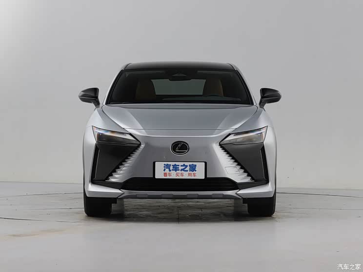 雷克薩斯 雷克薩斯RZ 2023款 450e 四驅(qū)縱享版 雷克薩斯 雷克薩斯RZ 2023款 450e 四驅(qū)縱享版