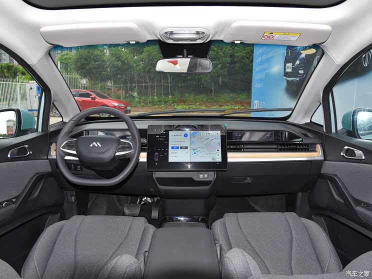 摩登汽車 Modern in 2022款 610km 時(shí)尚版 摩登汽車 Modern in 2022款 610km 時(shí)尚版