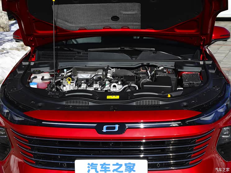 一汽奔騰 奔騰B70 2024款 第四代 2.0T 領(lǐng)航版 一汽奔騰 奔騰B70 2024款 第四代 2.0T 領(lǐng)航版