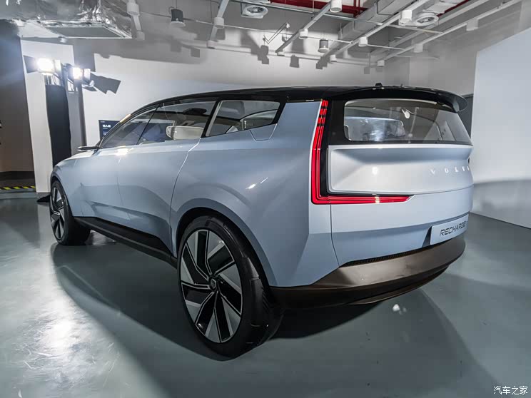沃爾沃(進(jìn)口) Concept Recharge 2021款 基本型 沃爾沃(進(jìn)口) Concept Recharge 2021款 基本型