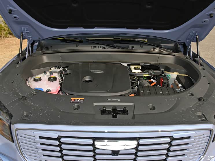 吉利汽車 星越L增程電動(dòng)版 2022款 1.5T DHT增程電動(dòng)旗艦版