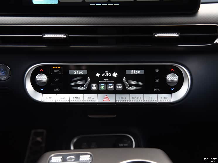 捷尼賽思 捷尼賽思GV60 2023款 551km 四驅(qū)高性能版 捷尼賽思 捷尼賽思GV60 2023款 551km 四驅(qū)高性能版