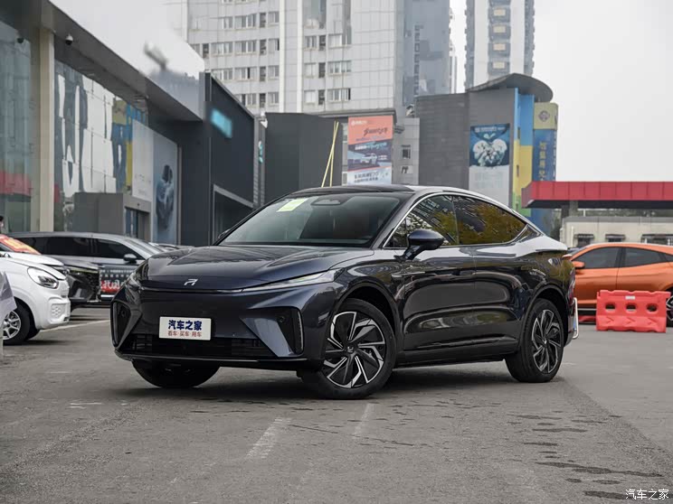 飛凡汽車 飛凡R7 2022款 標(biāo)準(zhǔn)高階版 飛凡汽車 飛凡R7 2022款 標(biāo)準(zhǔn)高階版