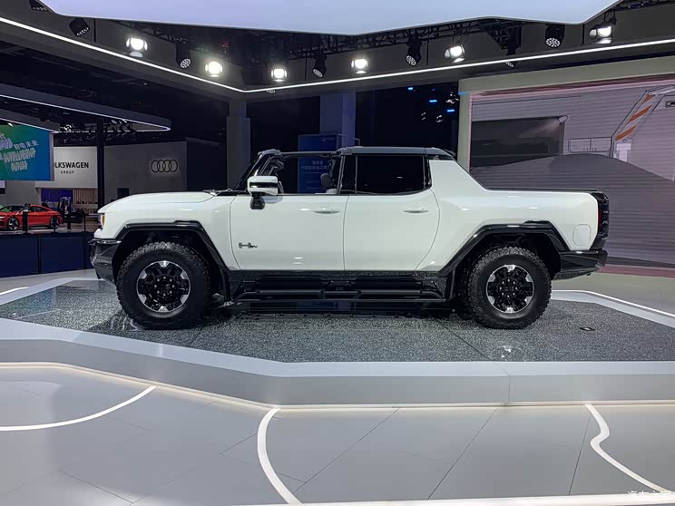 GMC HUMMER EV 2022款 基本型 GMC HUMMER EV 2022款 基本型
