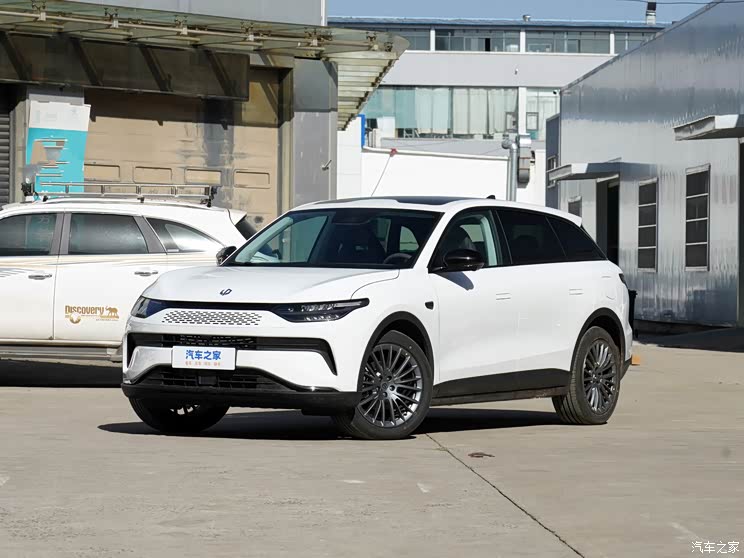 零跑汽車(chē) 零跑C11 2023款 增程 300舒享版 零跑汽車(chē) 零跑C11 2023款 增程 300舒享版