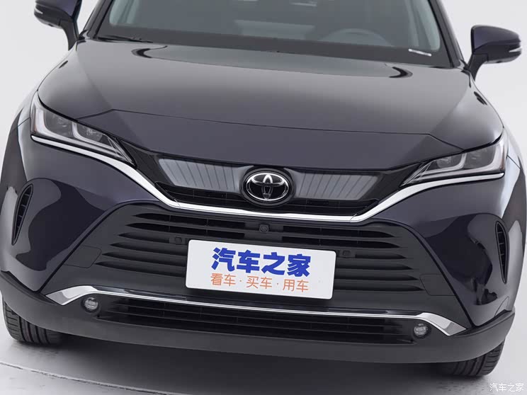 一汽丰田 凌放HARRIER 2022款 2.0L CVT两驱尊享版 一汽丰田 凌放HARRIER 2022款 2.0L CVT两驱尊享版