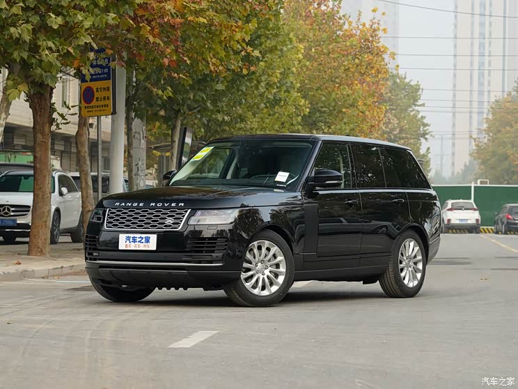 路虎(进口) 揽胜 2022款 3.0 L6 360PS 传世版 路虎(进口) 揽胜 2022款 3.0 L6 360PS 传世版