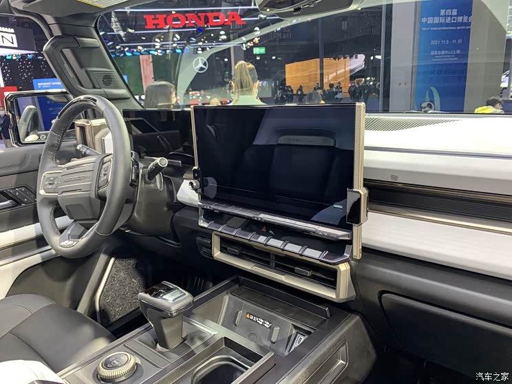 GMC HUMMER EV 2022款 基本型 GMC HUMMER EV 2022款 基本型