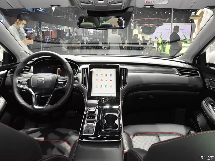 上汽集團(tuán) 飛凡ER6 2021款 新動(dòng)版 620km 智尊版 上汽集團(tuán) 飛凡ER6 2021款 新動(dòng)版 620km 智尊版