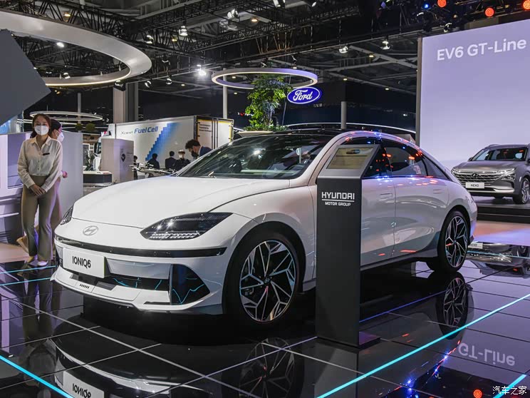 現(xiàn)代(進口) IONIQ(艾尼氪)6 2022款 基本型 現(xiàn)代(進口) IONIQ(艾尼氪)6 2022款 基本型