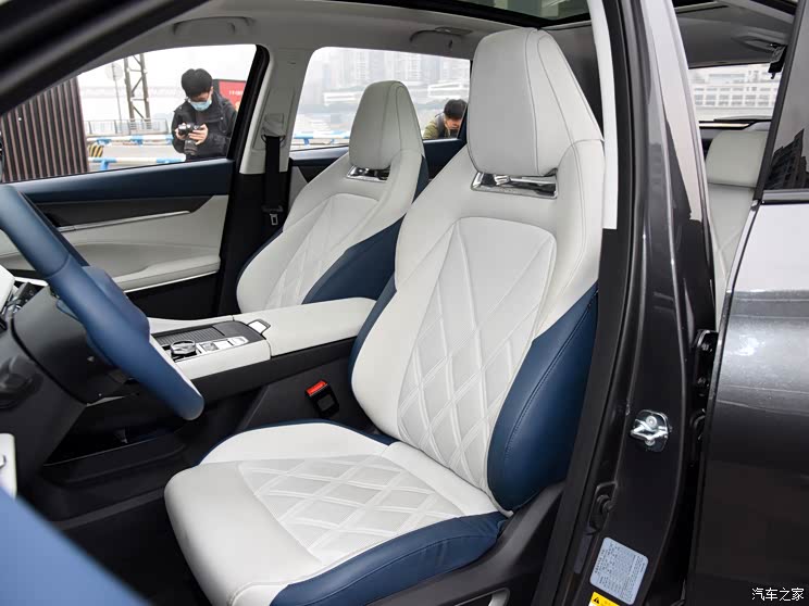 长安汽车 长安CS75 PLUS 2022款 第二代 基本型 长安汽车 长安CS75 PLUS 2022款 第二代 基本型