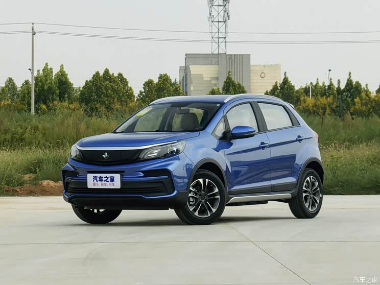 睿藍(lán)汽車 楓葉30X 2020款 風(fēng)云版 睿藍(lán)汽車 楓葉30X 2020款 風(fēng)云版