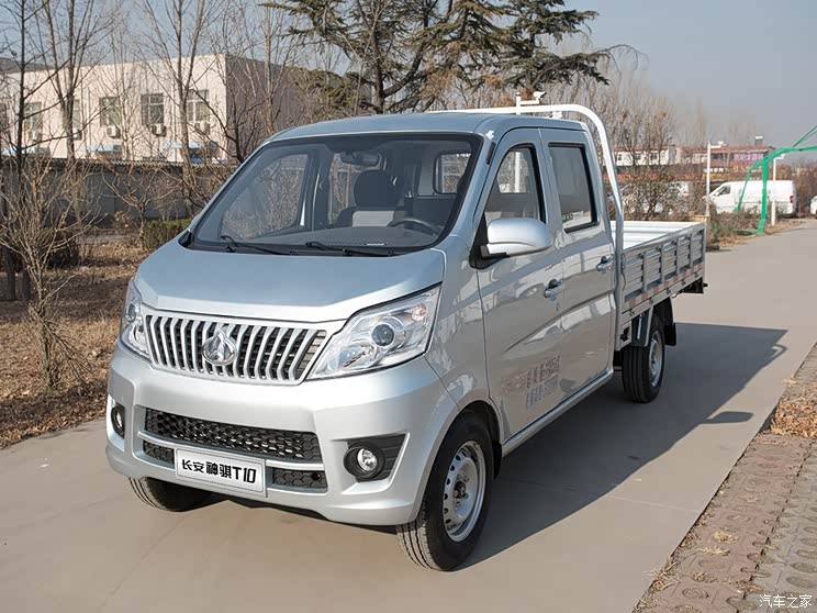 长安凯程 长安神骐T10 2019款 1.5L国VI载货车双排995kg 长安凯程 长安神骐T10 2019款 1.5L国VI载货车双排995kg