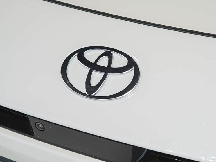 廣汽豐田 凱美瑞 2024款 雙擎 2.0HS 運(yùn)動(dòng)版 廣汽豐田 凱美瑞 2024款 雙擎 2.0HS 運(yùn)動(dòng)版