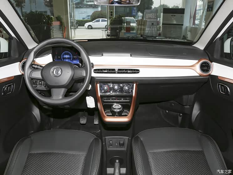 東風(fēng)汽車 納米BOX 2022款 輕享型 東風(fēng)汽車 納米BOX 2022款 輕享型