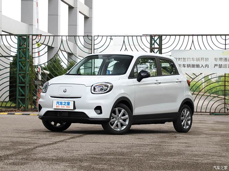 零跑汽車 零跑T03 2022款 皓玉版 零跑汽車 零跑T03 2022款 皓玉版