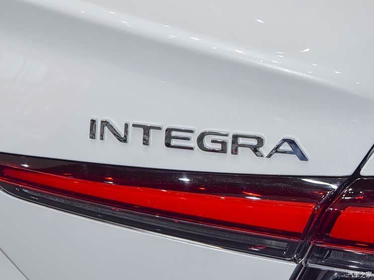 广汽本田 型格 2022款 240TURBO CVT豪华版 影豹/思域/全新S级等 2021最难忘的轿车