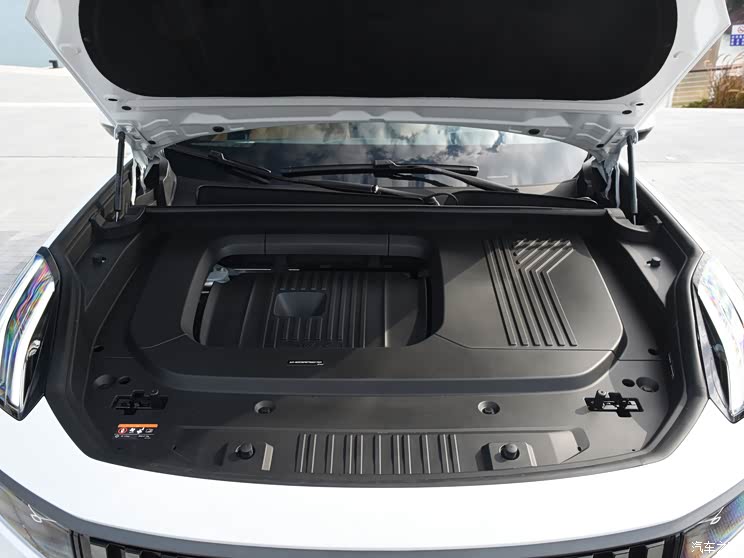 領(lǐng)克 領(lǐng)克09新能源 2023款 2.0TD EM-P 遠(yuǎn)航版PM 七座 領(lǐng)克 領(lǐng)克09新能源 2023款 2.0TD EM-P 遠(yuǎn)航版PM 七座