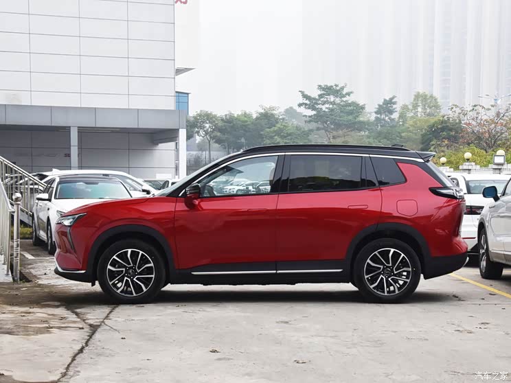 威馬汽車 威馬W6 2021款 520km PRO全能版 威馬汽車 威馬W6 2021款 520km PRO全能版