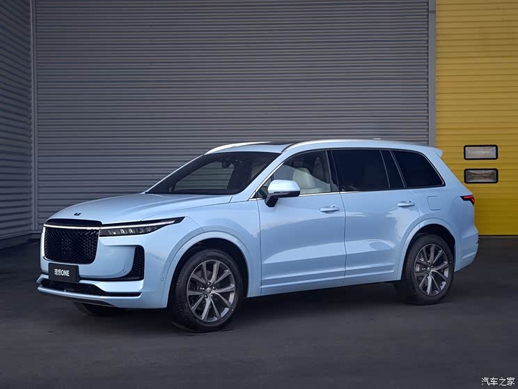 理想汽車 <a class='link' target='_blank'>理想ONE</a> 2020款 增程6座版 理想汽車 理想ONE 2020款 增程6座版