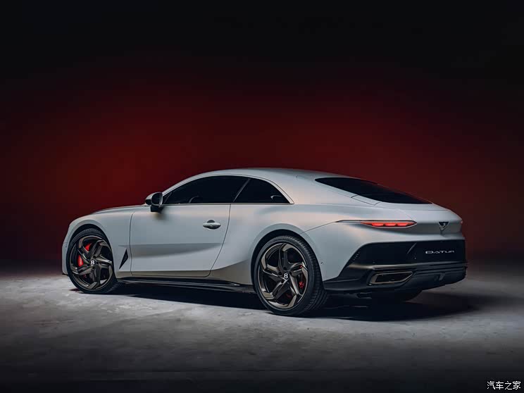 宾利 宾利Mulliner Batur 2023款 基本型 宾利 宾利Mulliner Batur 2023款 基本型