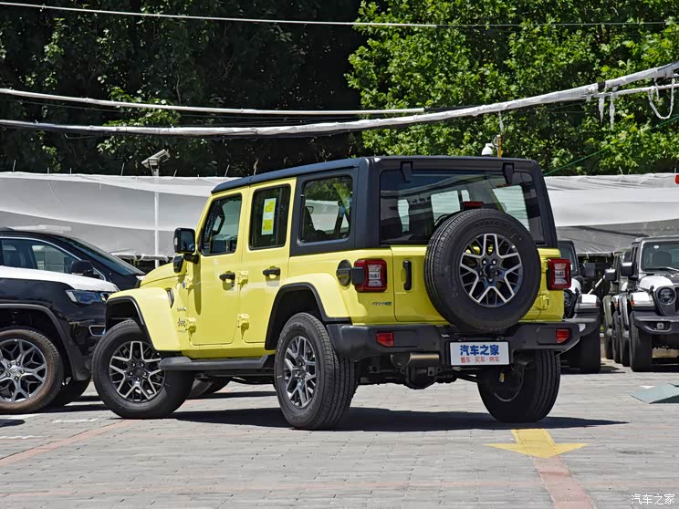 Jeep(進(jìn)口) 牧馬人新能源 2022款 四門 2.0T 4xe 撒哈拉 螢光黃限量版 Jeep(進(jìn)口) 牧馬人新能源 2022款 四門 2.0T 4xe 撒哈拉 螢光黃限量版