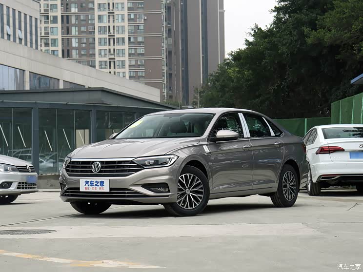 一汽-大众 速腾 2021款 200TSI 手动舒适智联版