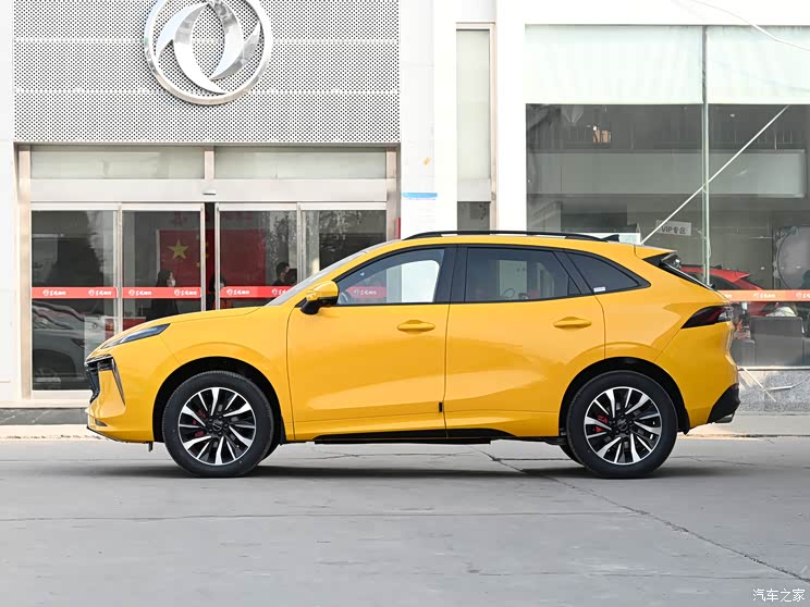 东风风行 风行T5 EVO 2022款 1.5TD DCT星耀版 热浪 东风风行 风行T5 EVO 2022款 1.5TD DCT星耀版 热浪