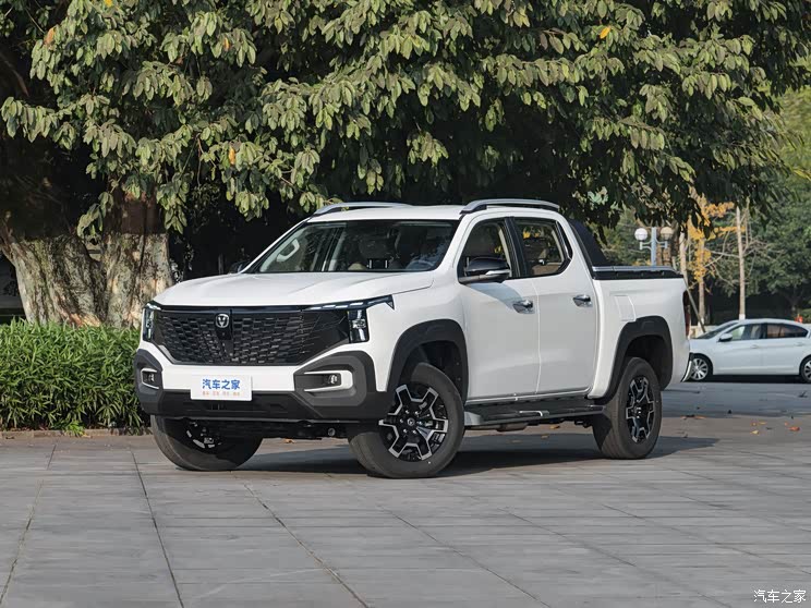 長安汽車 長安獵手 2024款 2.0T 四驅(qū)標箱 長安汽車 長安獵手 2024款 2.0T 四驅(qū)標箱