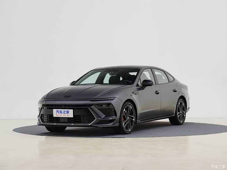 北京現(xiàn)代 索納塔 2024款 2.0T N Line 高配版