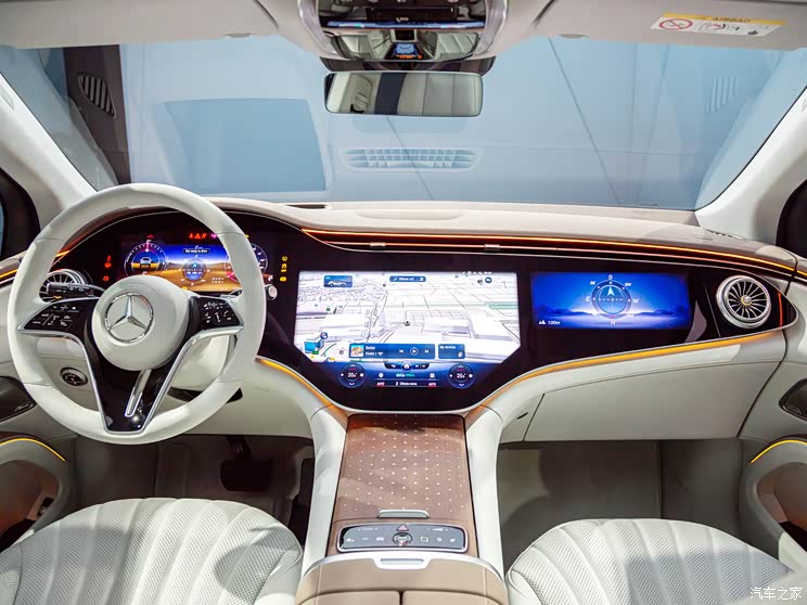 梅賽德斯-EQ 奔馳EQS SUV 2022款 580 4MATIC AMG Line 歐洲版 梅賽德斯-EQ 奔馳EQS SUV 2022款 580 4MATIC AMG Line 歐洲版