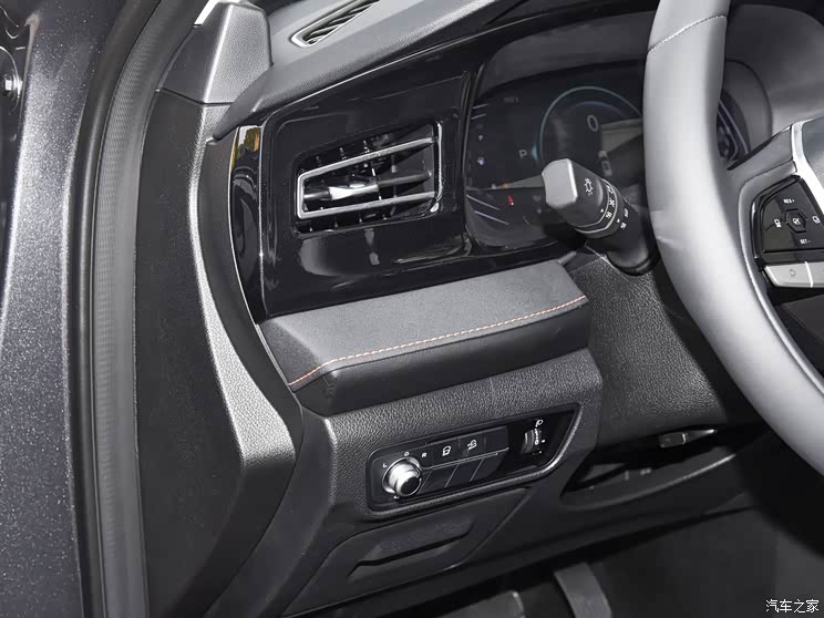 長安汽車 長安X7 PLUS 2024款 基本型 長安汽車 長安X7 PLUS 2024款 基本型