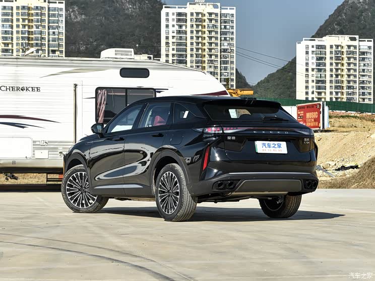 星途 星途瑤光新能源 2024款 兩驅(qū) 標(biāo)準(zhǔn)續(xù)航版 星途 星途瑤光新能源 2024款 兩驅(qū) 標(biāo)準(zhǔn)續(xù)航版