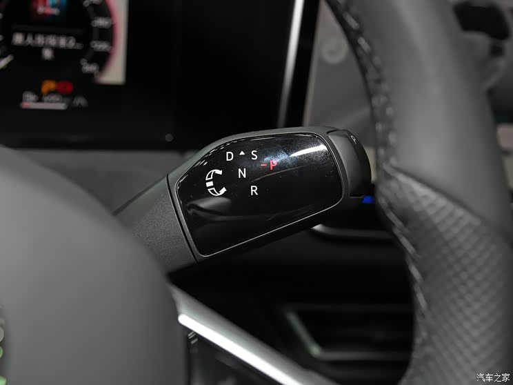 上汽大眾 途觀L 2024款 380TSI PRO 自動(dòng)四驅(qū)高配