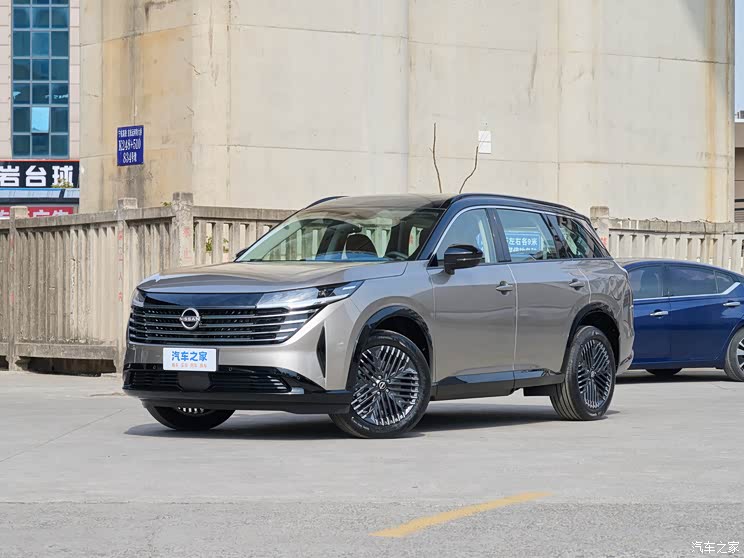 东风日产 探陆 2024款 380VC-TURBO 四驱智驾版 6座 东风日产 探陆 2024款 380VC-TURBO 四驱智驾版 6座