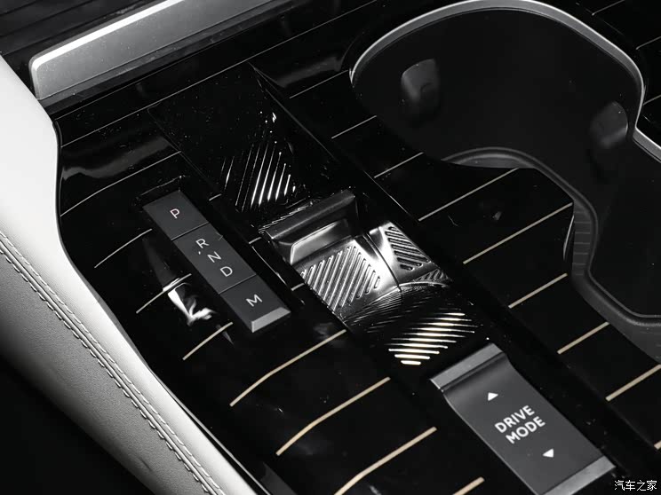 東風(fēng)雪鐵龍 凡爾賽C5 X 2024款 1.6T 旅不凡