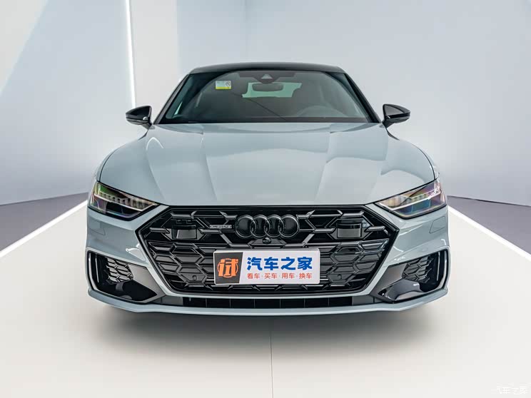 上汽奧迪 奧迪A7L 2024款 55 TFSI quattro RS 套件競速版 上汽奧迪 奧迪A7L 2024款 55 TFSI quattro RS 套件競速版