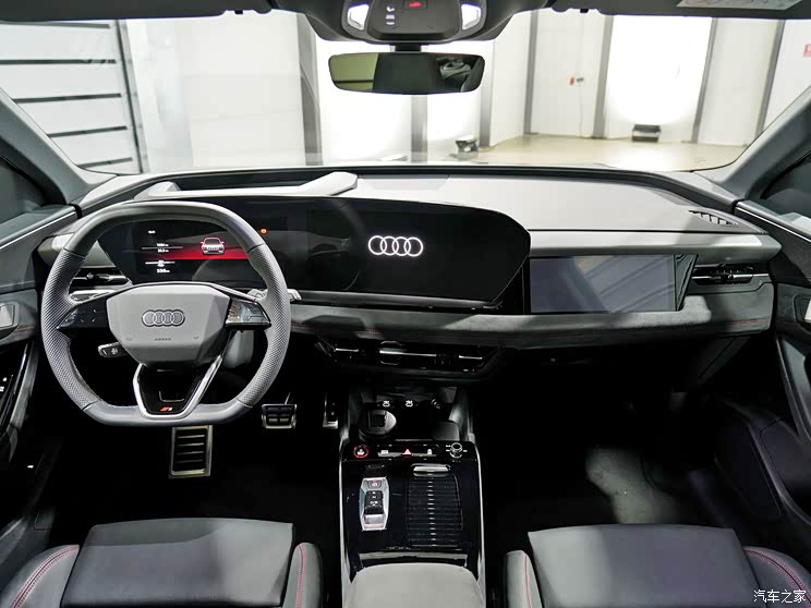 奥迪(进口) 奥迪SQ6 e-tron 2024款 基本型 奥迪(进口) 奥迪SQ6 e-tron 2024款 基本型